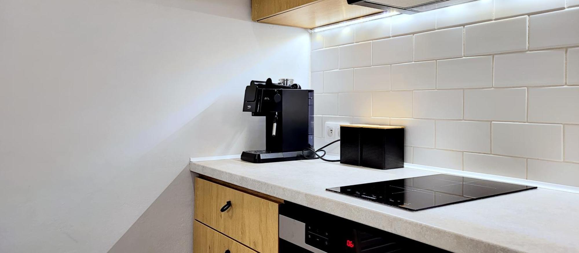 Kana - Stylish Apartment In Krakow Pomorska - Close, Wifi, Smart Tv Cracovie Extérieur photo